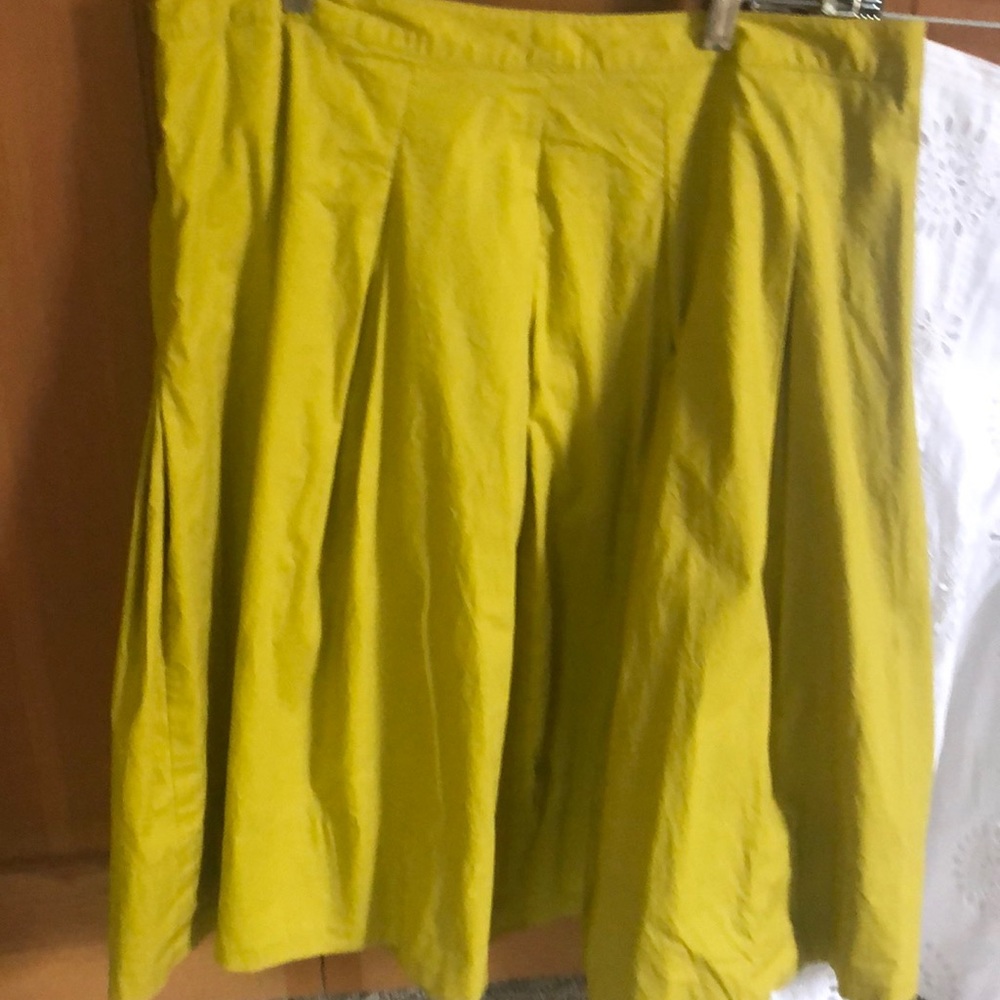 2 Talbots skirts - Picture 2 of 12